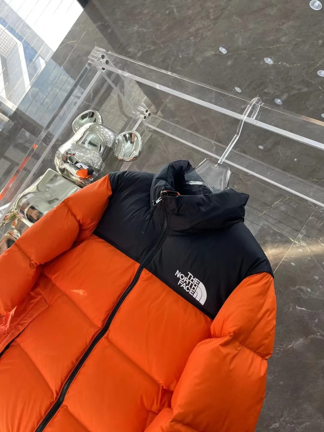 Quality 【The North Face 1996Nuptse 1996/Classic / / 】 ： The North Face" 、 。 The North Face" 。 The North Face。 。 , 。 The North Face" , Yosemite Half Dome, 。 + ： ✅ ：RDS Quality 700 / 280g ✅ ： ✅ ：YKK ISO 9000Quality ZP ✅ ：340TPremium ✅ ： ， ， Lightweight 。 ： ： DWR (DWR ） ～ ： 700 （RDS ) 1990 ， ， ， ， Lightweight 。